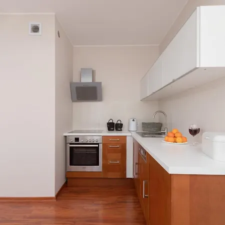 Kaszelewskiego By Renters Apartment