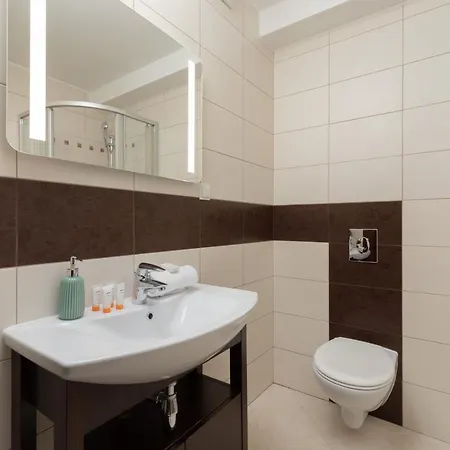 Kaszelewskiego By Renters *