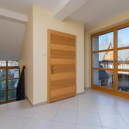Kaszelewskiego By Renters Apartment *